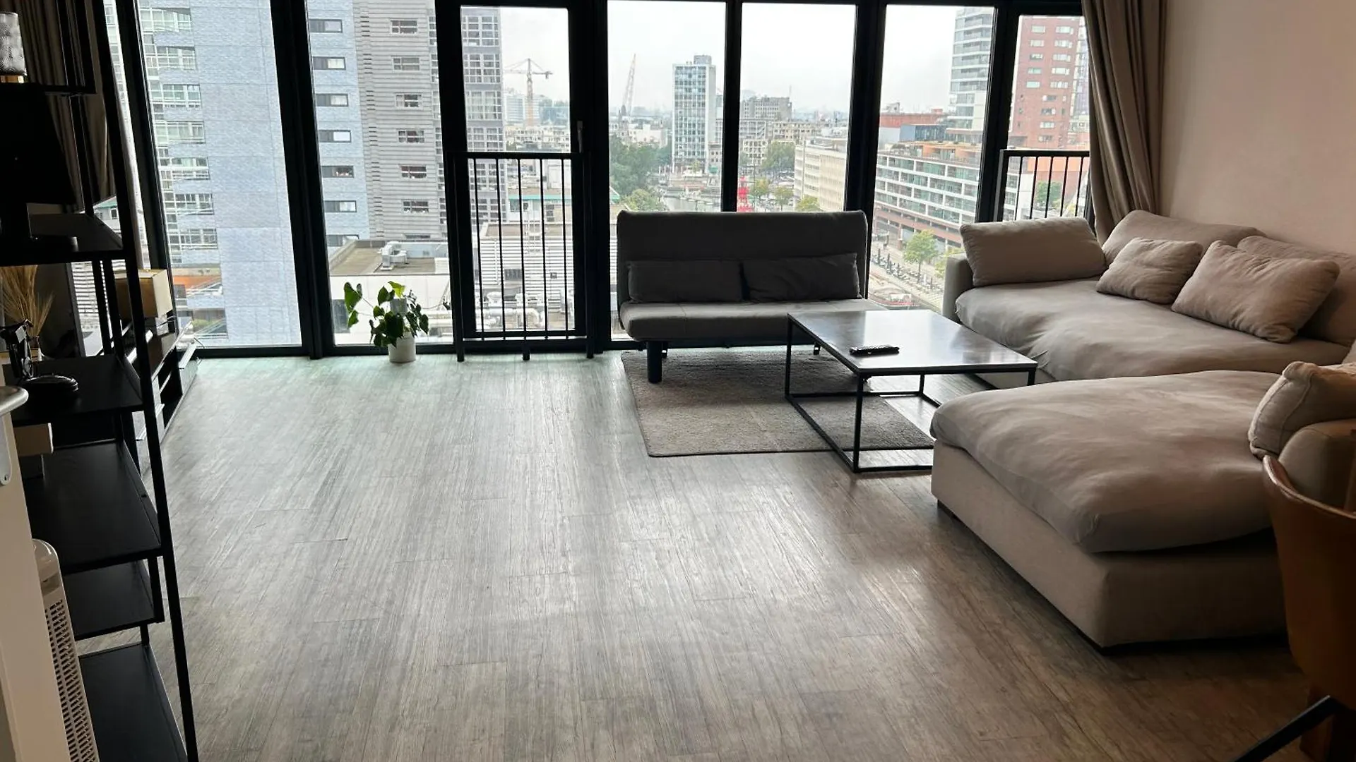 Beautiful Apt Free Parking Appartement Rotterdam 0*,  Nederland